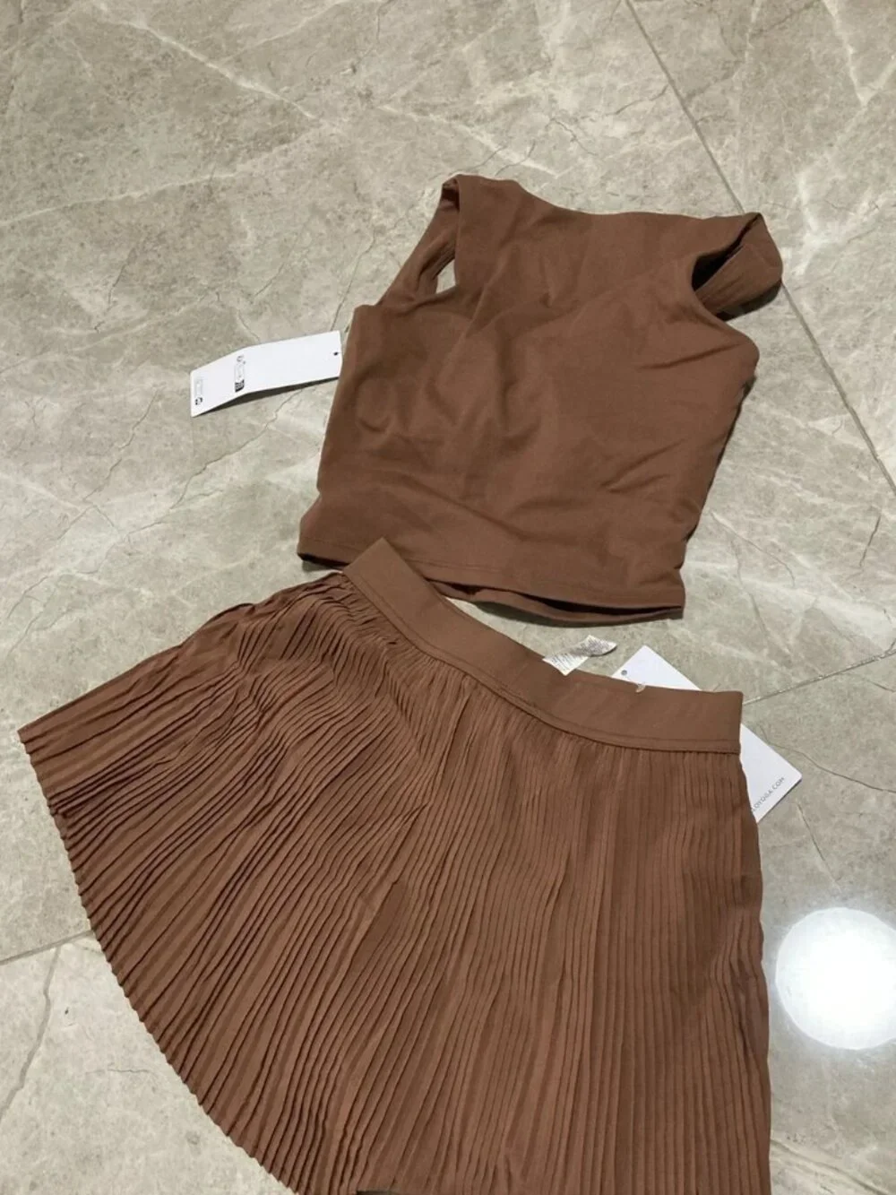 ALO Yoga Brown Pleated Skater Tennis Skirt